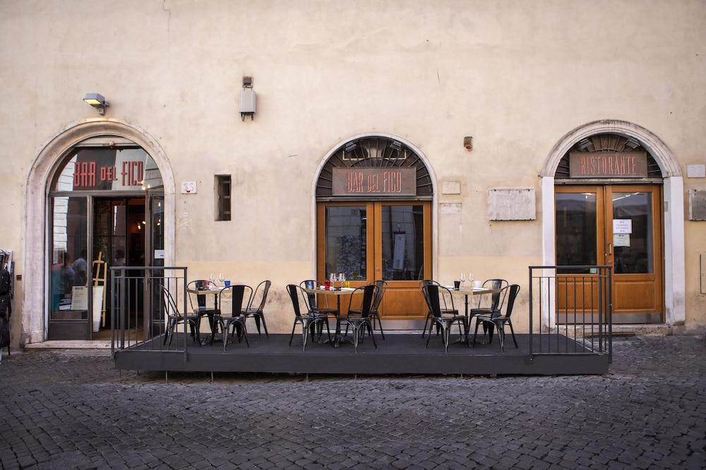 Navona Palace Luxury Inn Rome Exterior photo