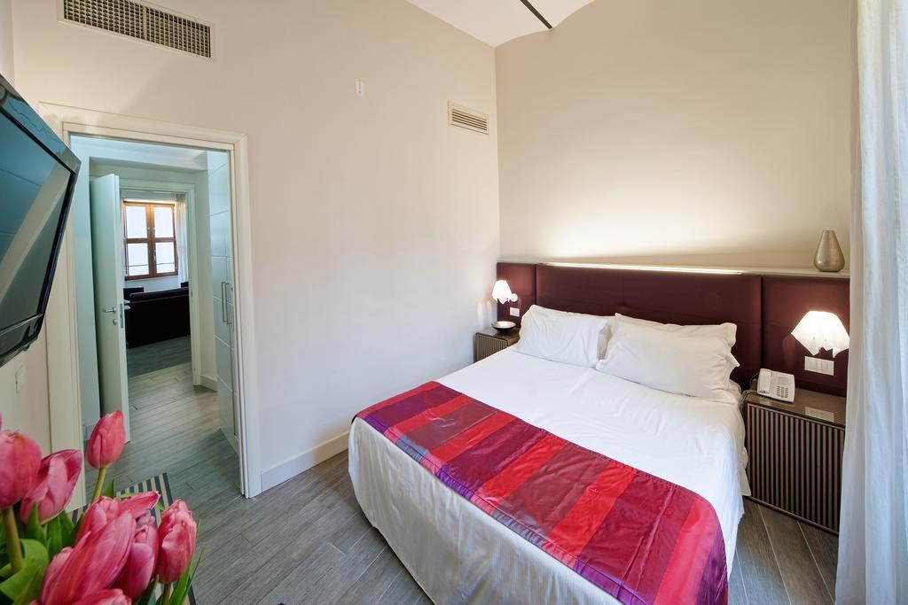 Navona Palace Luxury Inn Rome Exterior photo